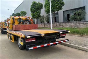 嘉鱼高速救援搭电